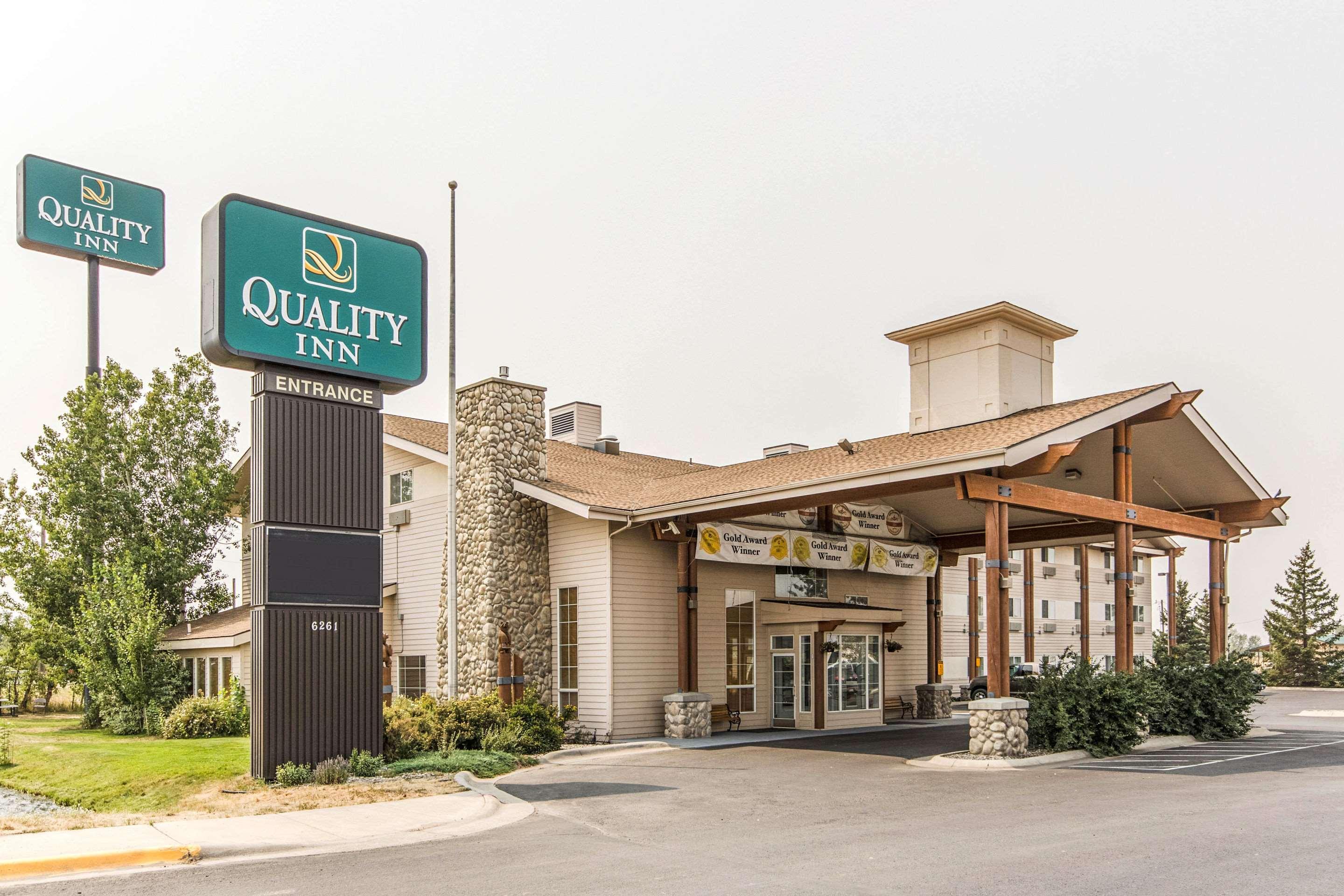 Quality Inn Belgrade Esterno foto
