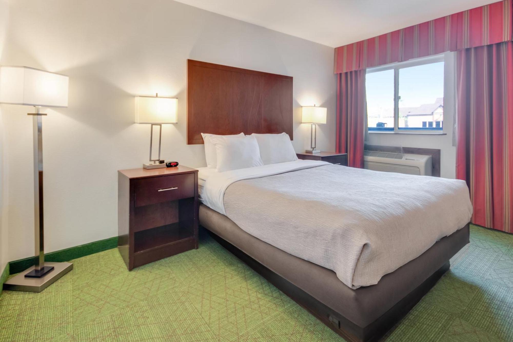 Quality Inn Belgrade Esterno foto