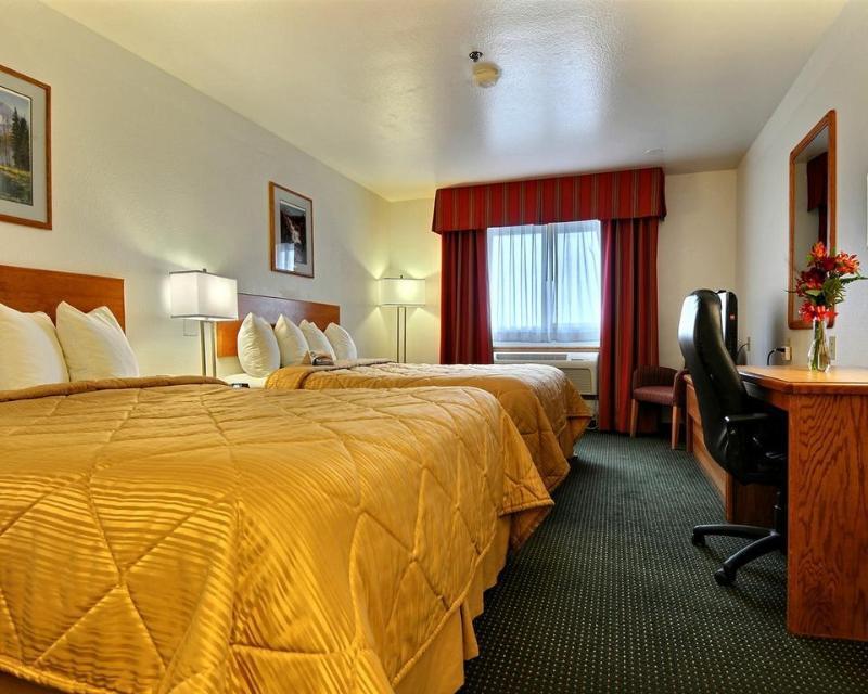 Quality Inn Belgrade Esterno foto